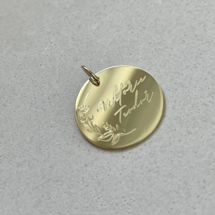 Medailonek 17 mm s gravírováním - Barva zlata: Bílé (Au585/1000), Gravírování: Prosím uvést do poznámky