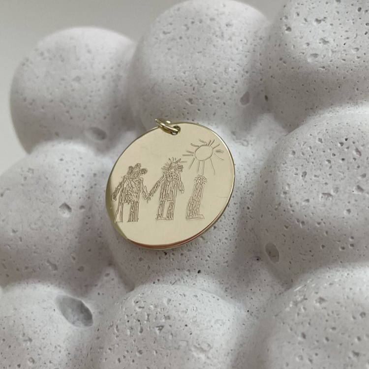 Medailonek 17 mm s gravírováním - Barva zlata: Bílé (Au585/1000), Gravírování: Prosím uvést do poznámky